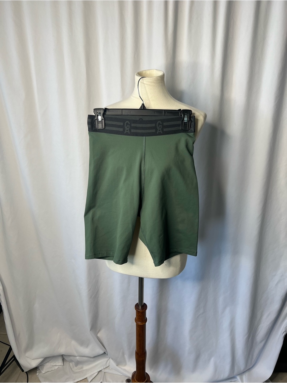 GA Performance Compression Shorts Size 2 Green Athletic Training